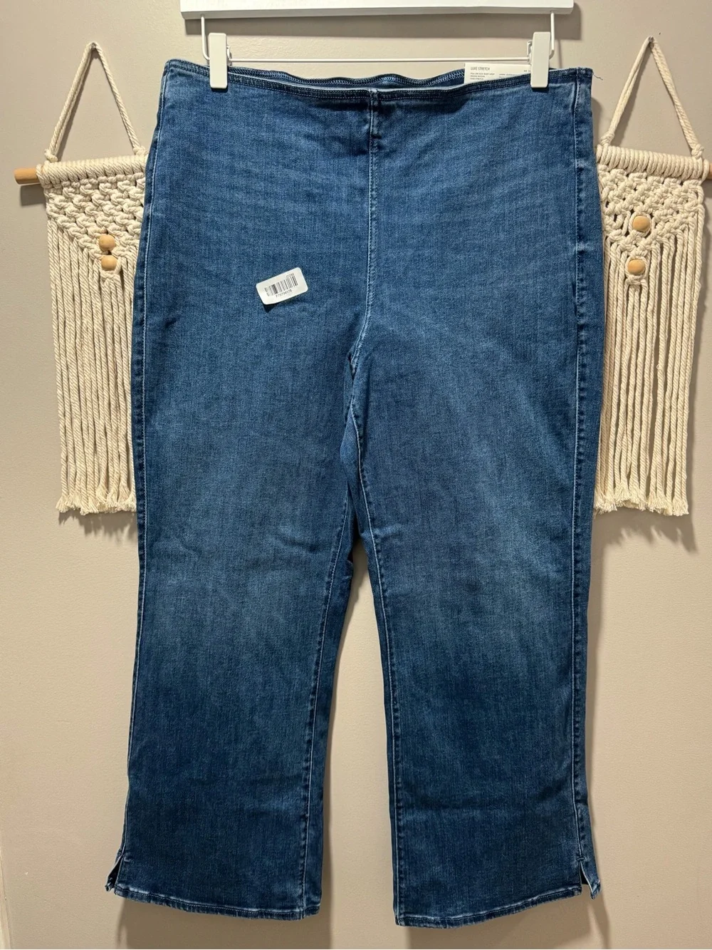 NWT American Eagle Pull On Kick Boot Crop Luxe Stretch Jeans